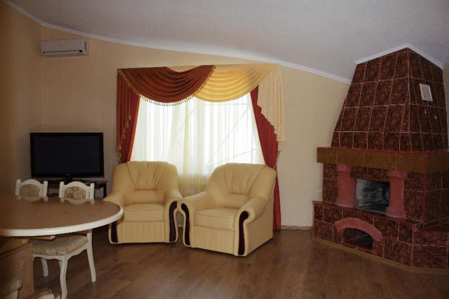 Грк Золота Підкова Motel Chupyra Eksteriør billede