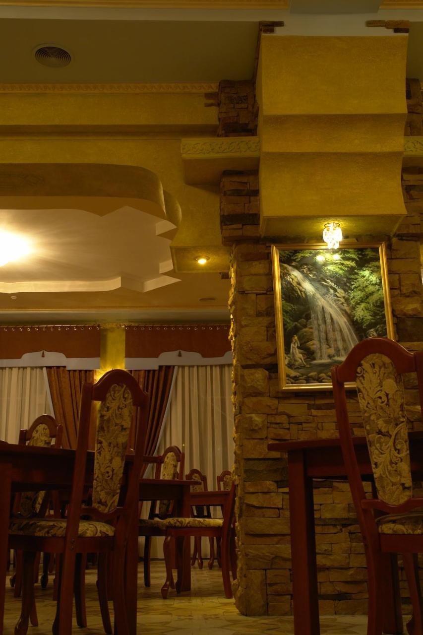 Грк Золота Підкова Motel Chupyra Eksteriør billede